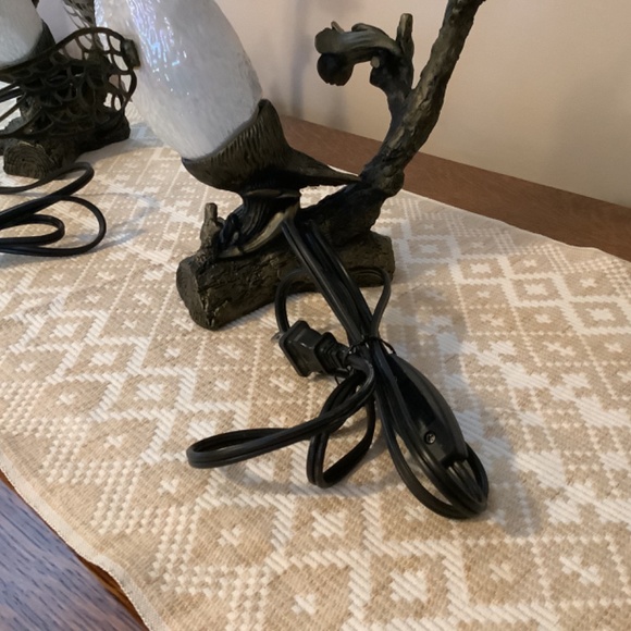 Vintage hummingbird lamps set of 2 - Picture 5 of 16